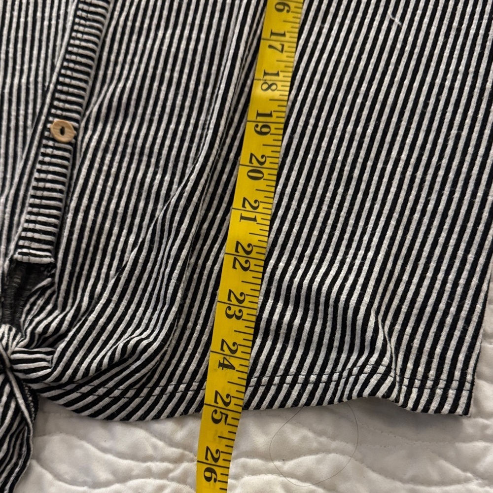 Navy and White Striped V-Neck Blouse with Tie Front - Picture 8 of 8